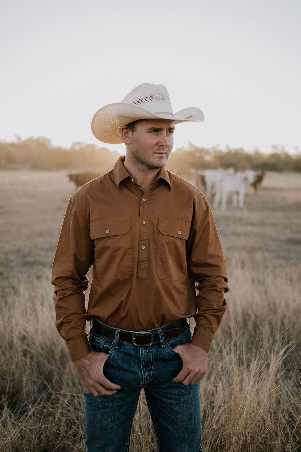 Pilbara Men's Closed Front Long Sleeve Shirt